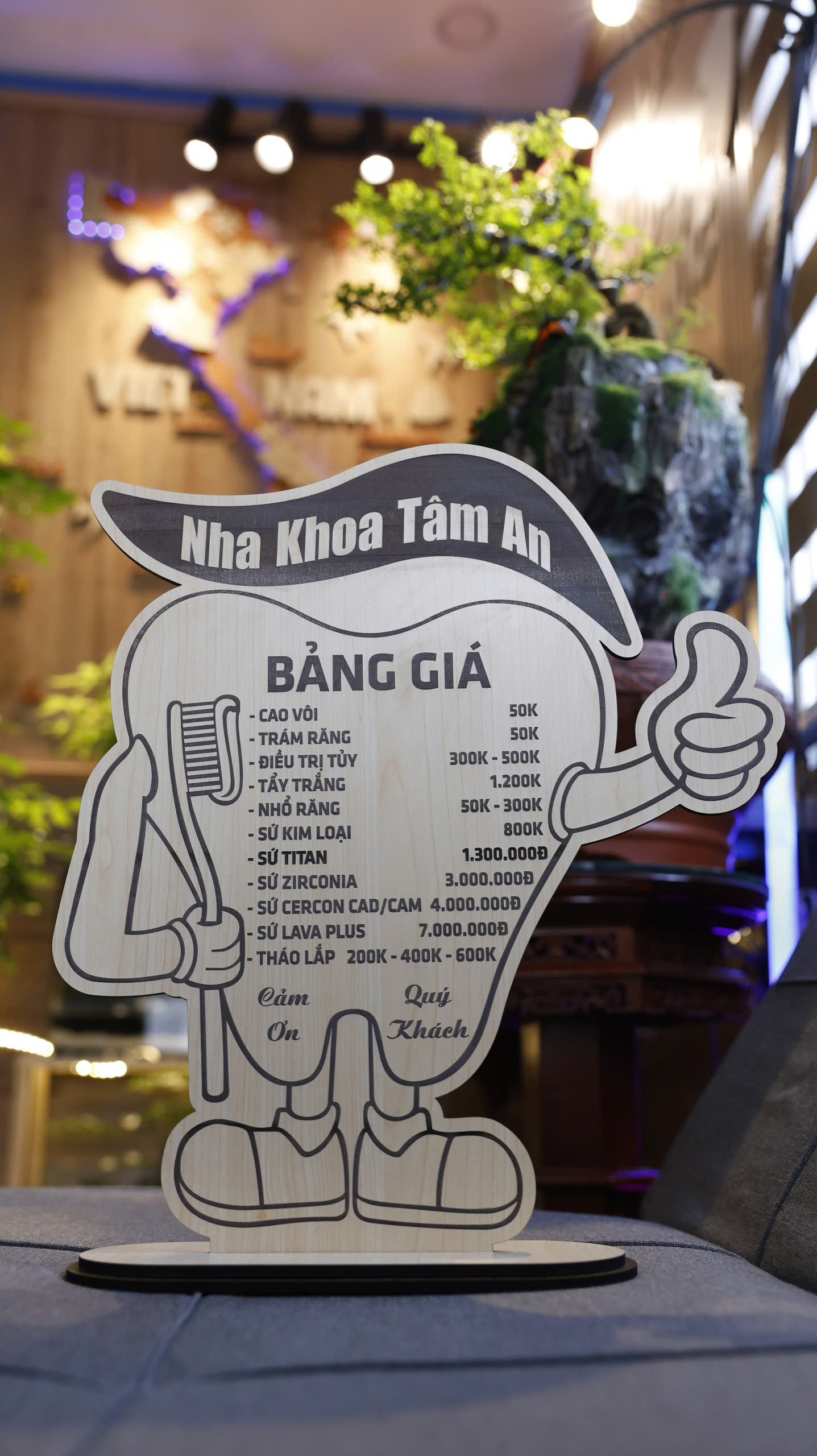 Bảng giá ngàng nha khoa để bàn - MV001