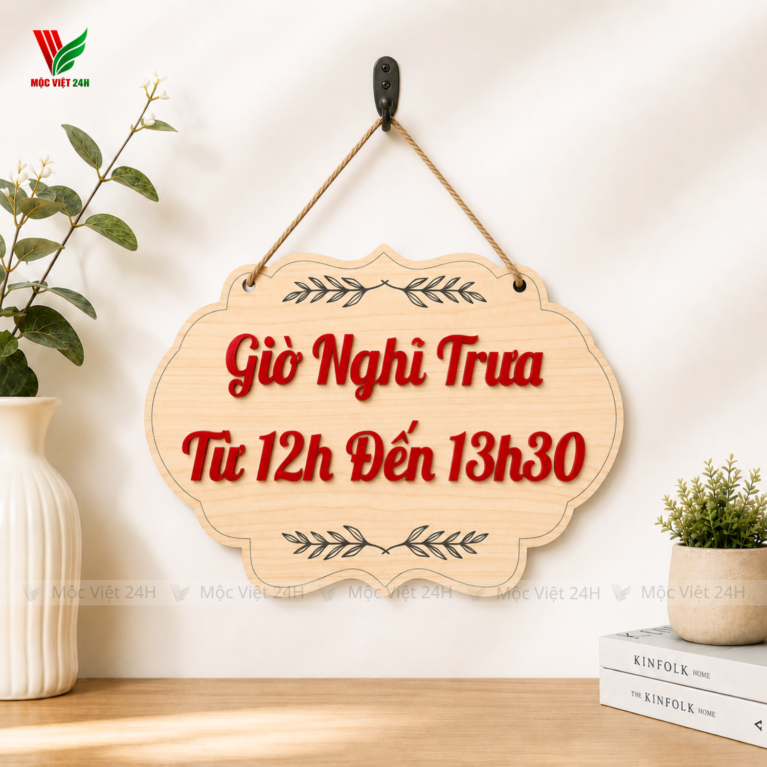Bảng Gỗ Thông Báo Làm Theo Yêu Cầu - MV003